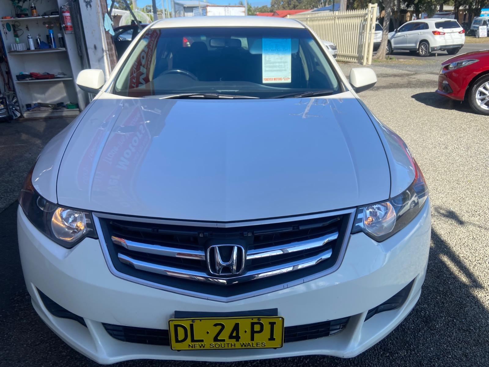 2010 Honda Accord Euro Euro at Forever Motors, Long Jetty, photo 2